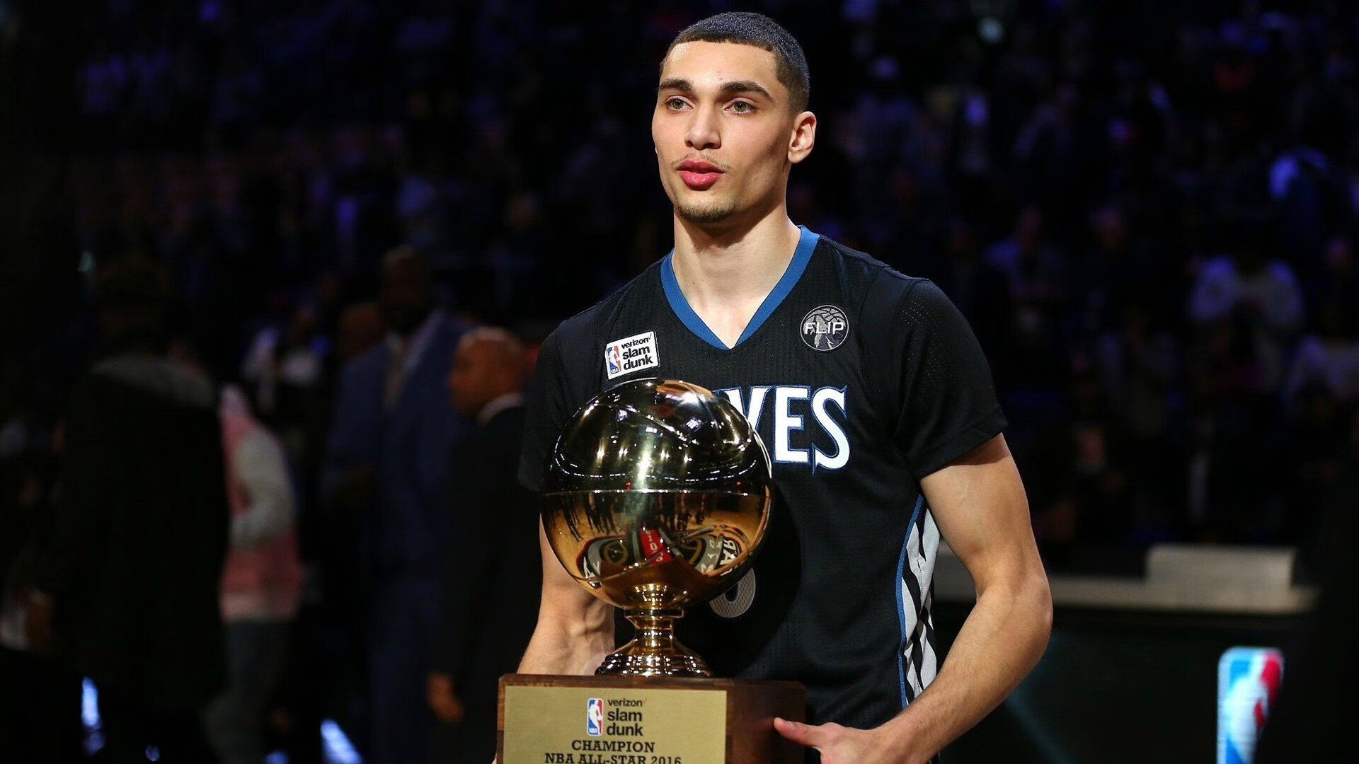 星空综合体育全站app-城市引入赛事保险补助政策降低赛事组织风险,赛事对城市发展的帮助