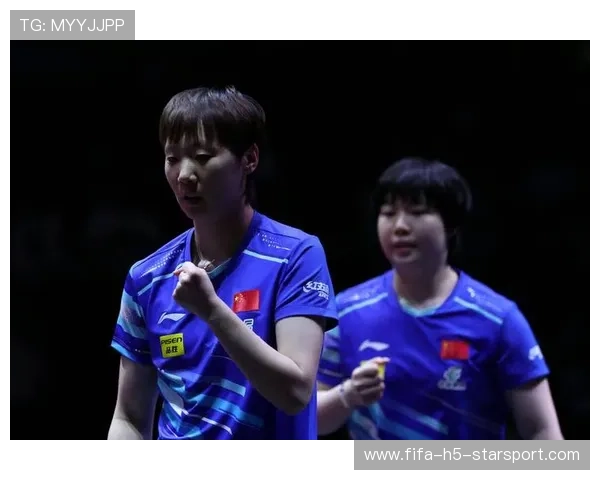 王曼昱蒯曼双线晋级！国乒女队强势统治