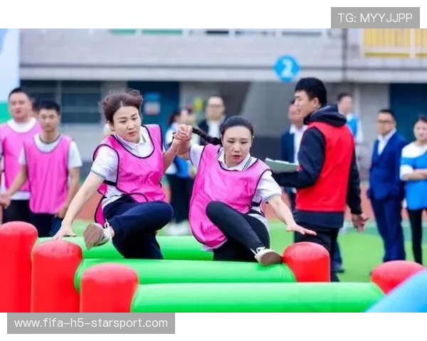 现场“趣味瞬间”：运动员“搞笑”互动不断！