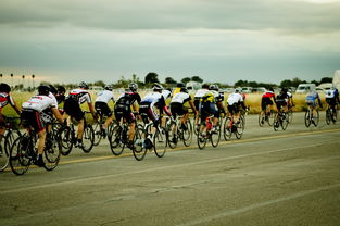 星空体育入口官网-世界田径:肯尼亚跑者在马拉松中连创佳绩!,肯尼亚马拉松冠军个人资料