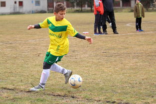 星空体育入口官网-世界田径:肯尼亚跑者在马拉松中连创佳绩!,肯尼亚马拉松冠军个人资料